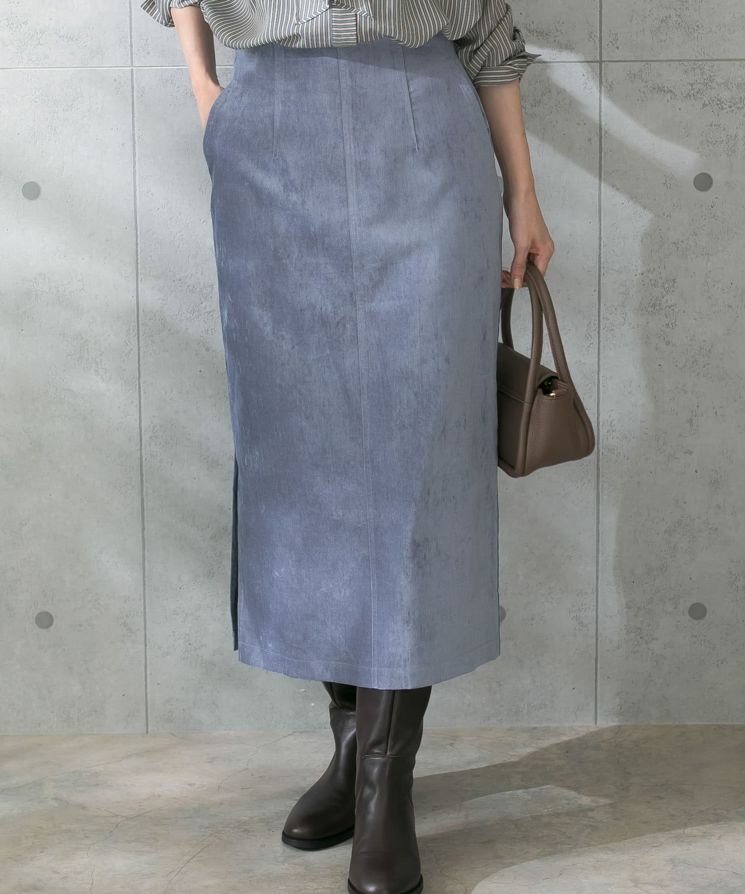 ASH BLUE