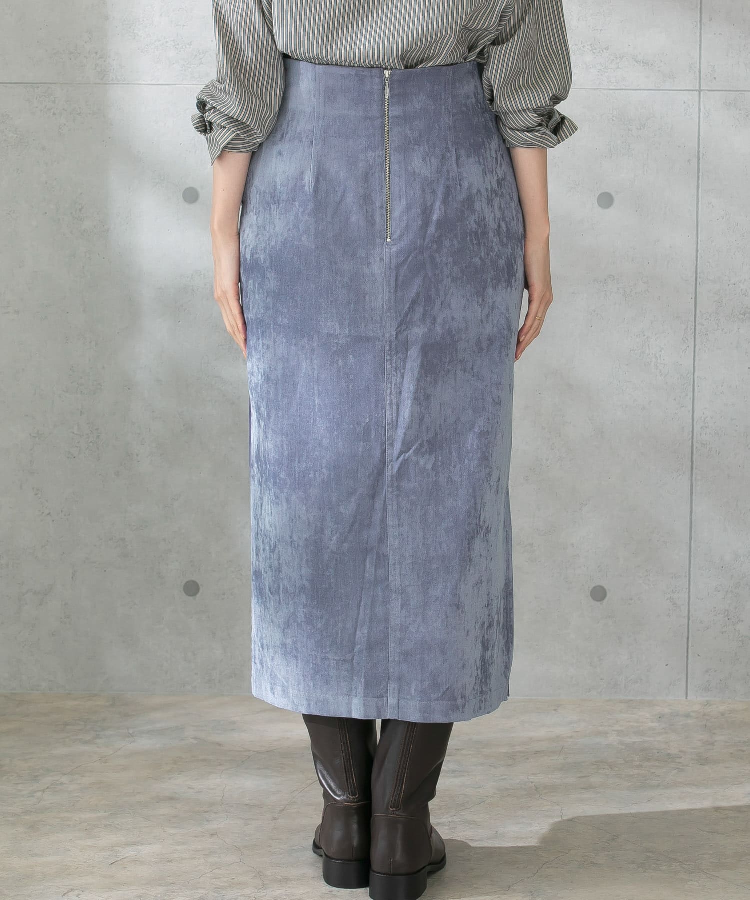 ASH BLUE