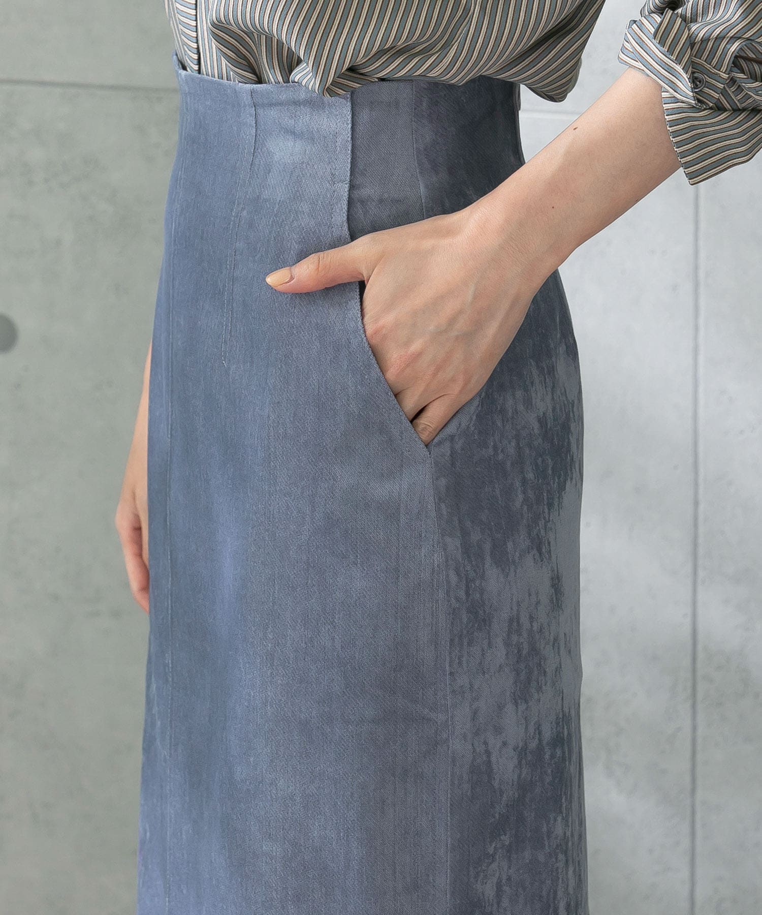 ASH BLUE