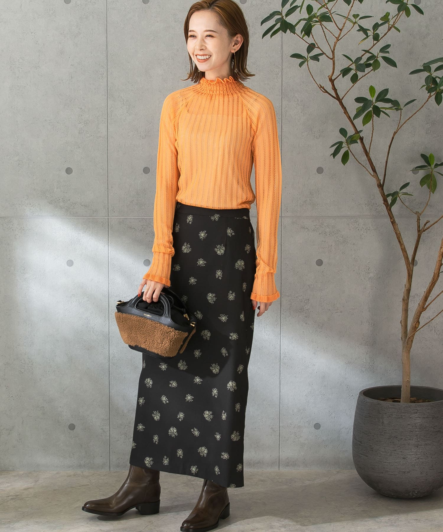 ORANGE