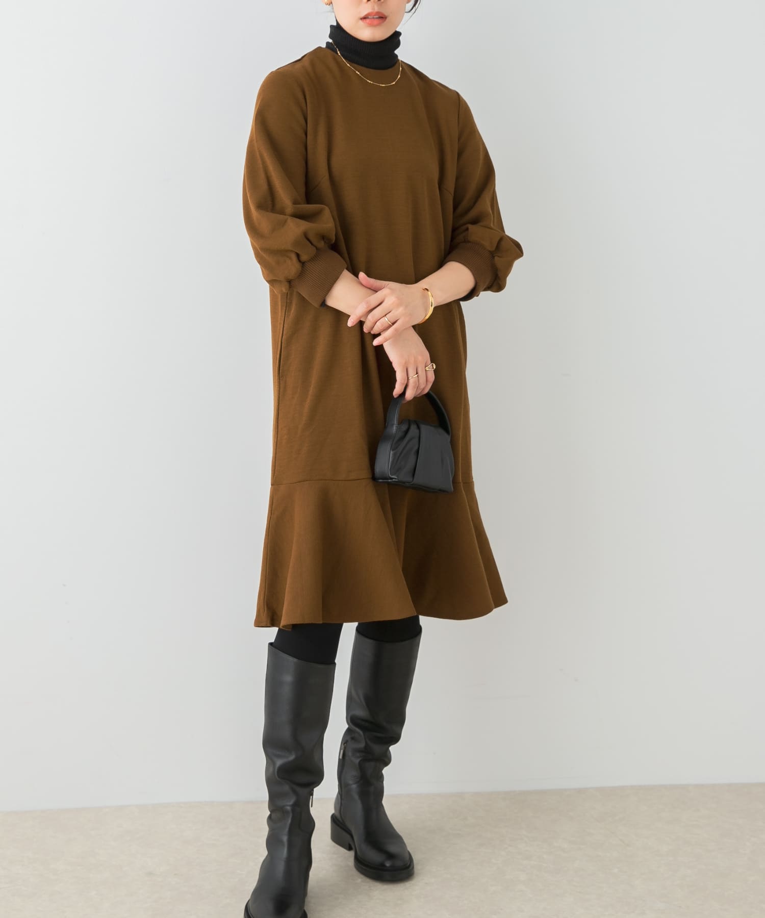 MARRON
