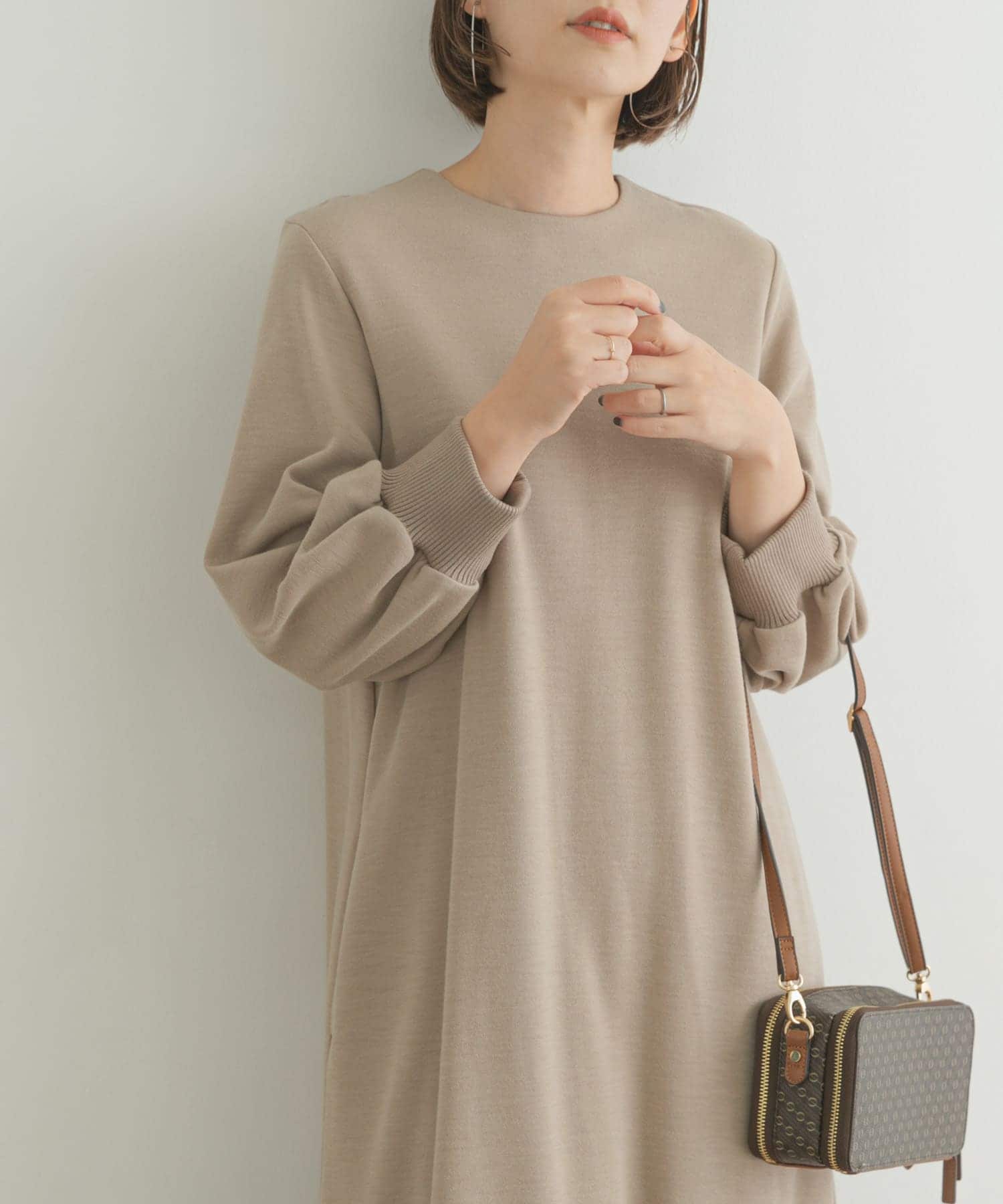 L/BEIGE