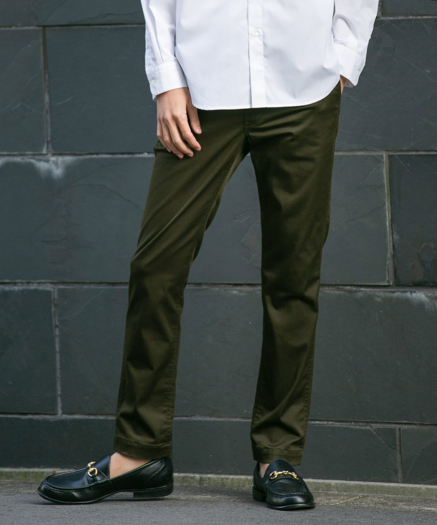 KHAKI