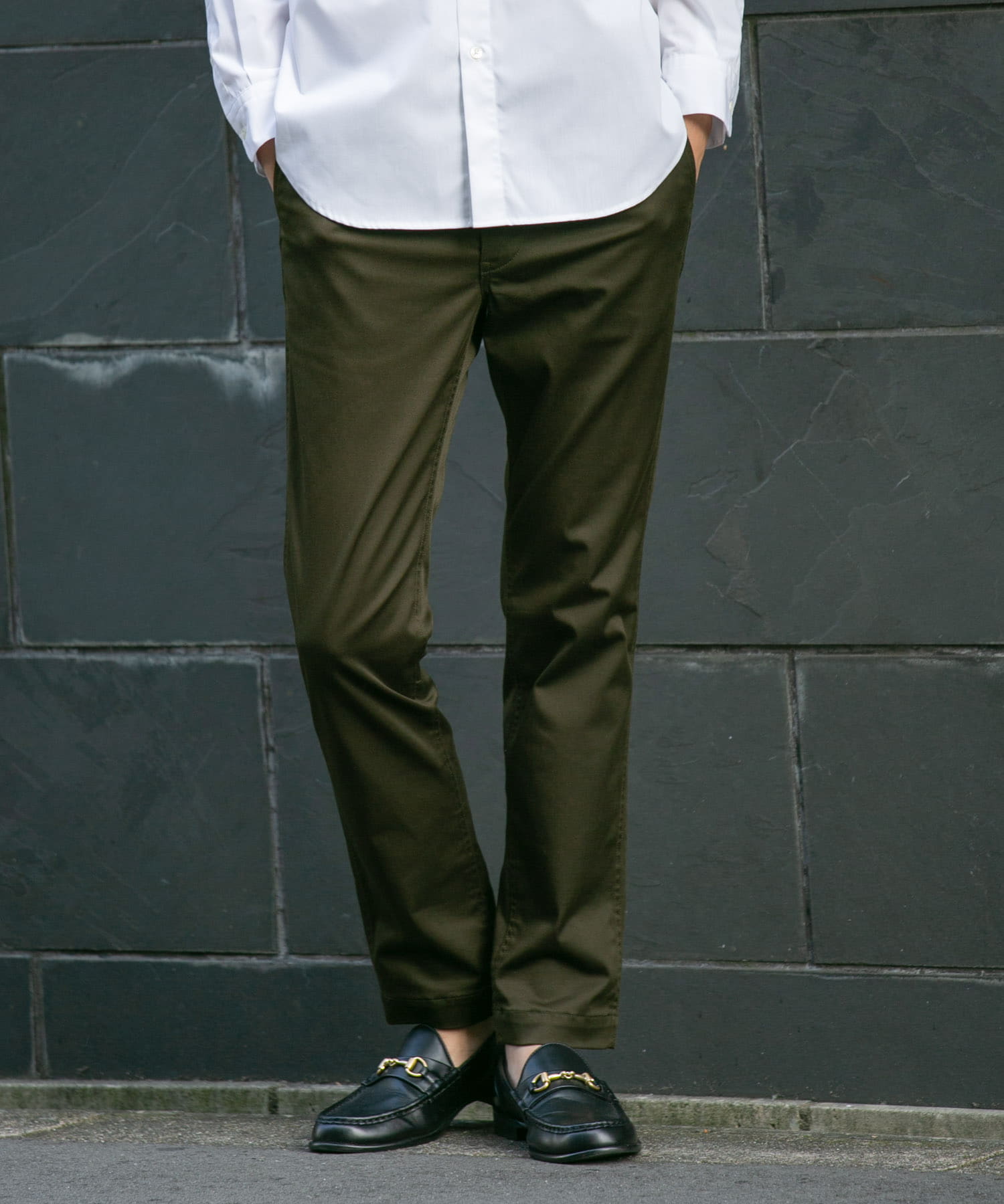 KHAKI