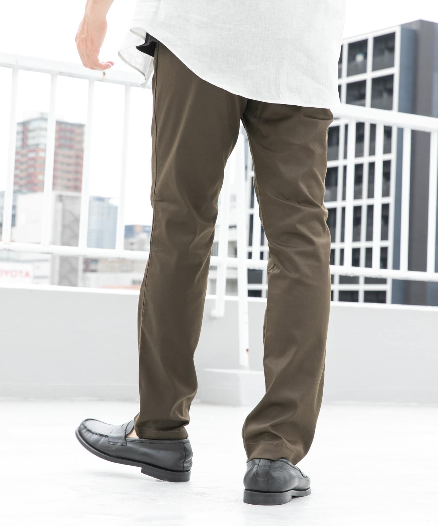 KHAKI