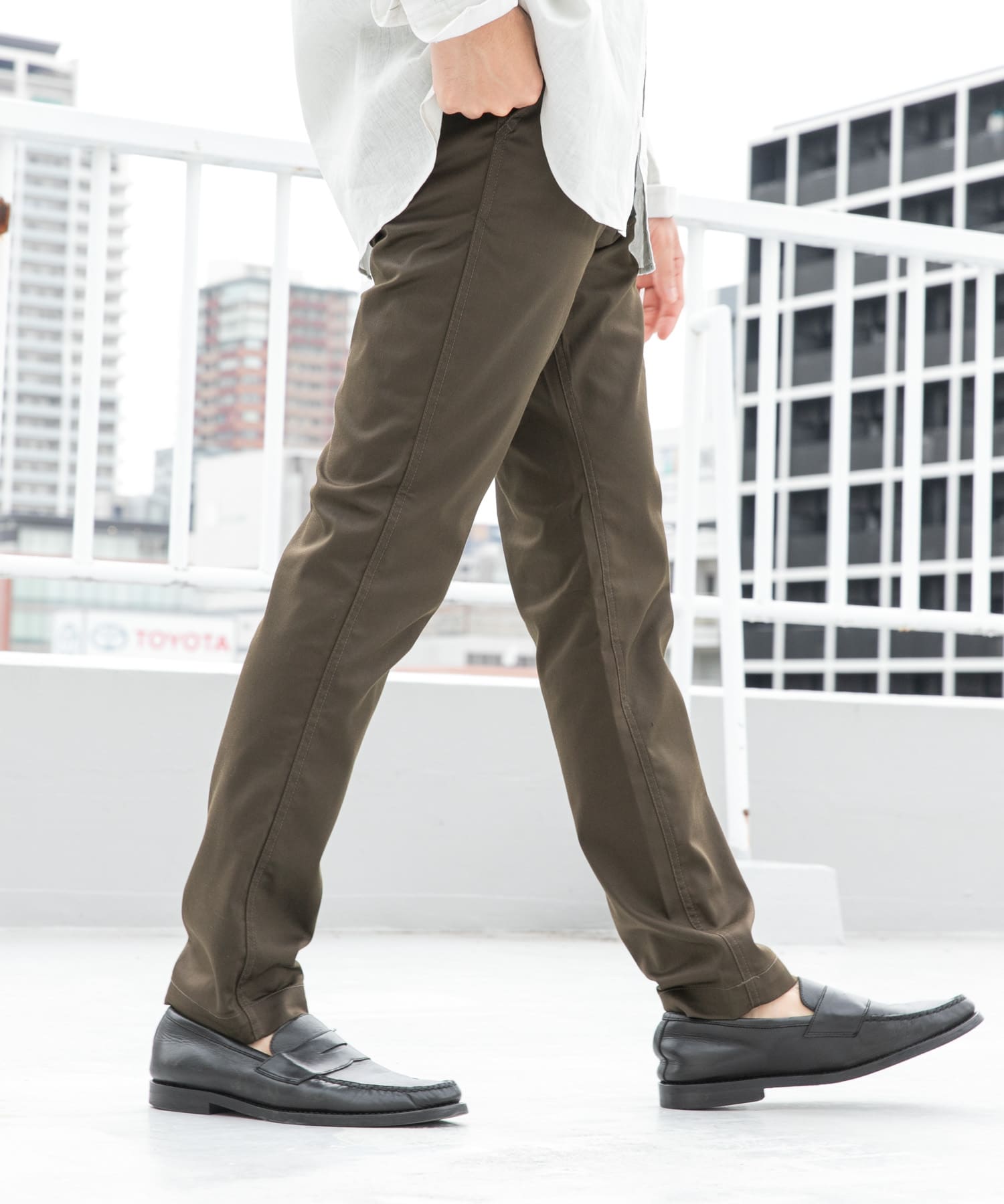 KHAKI