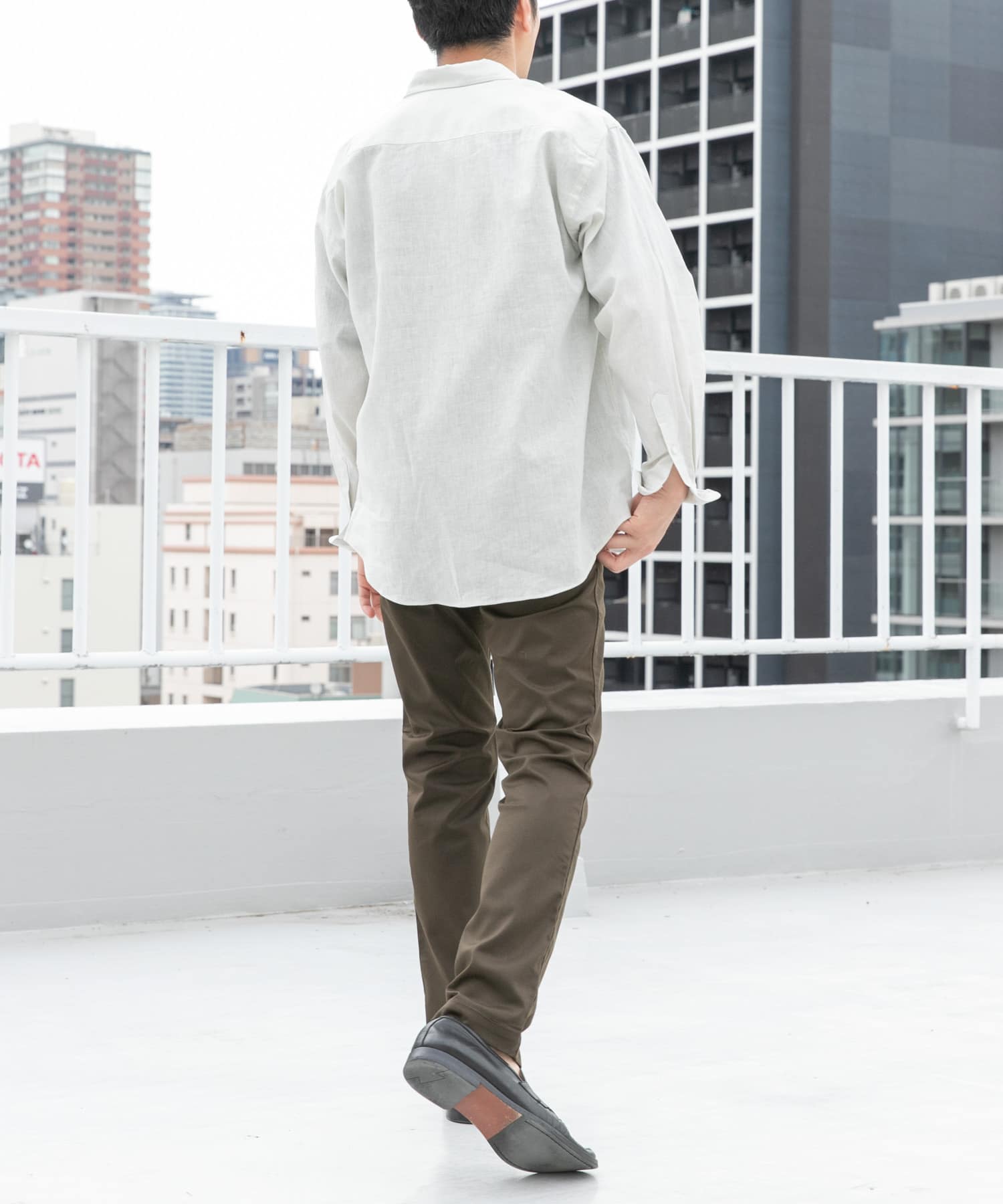 KHAKI