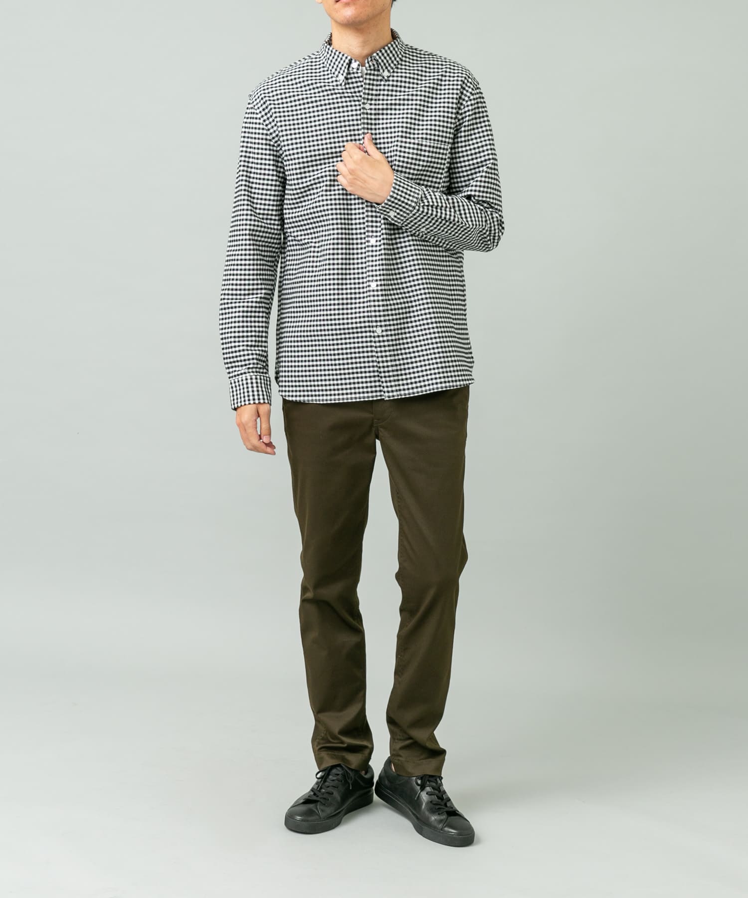 KHAKI