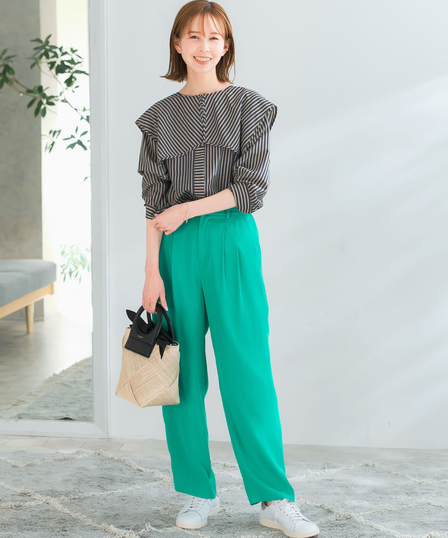 GREEN