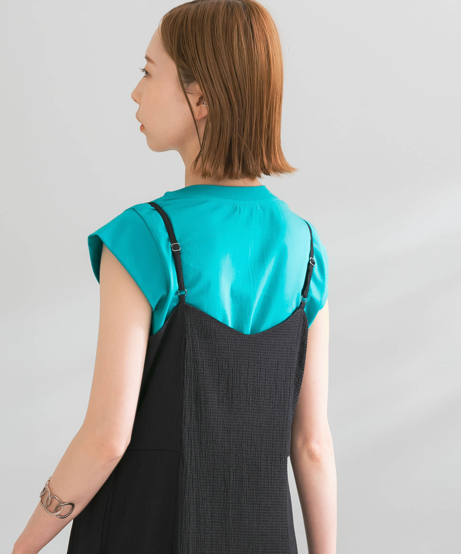 TURQUOISE
