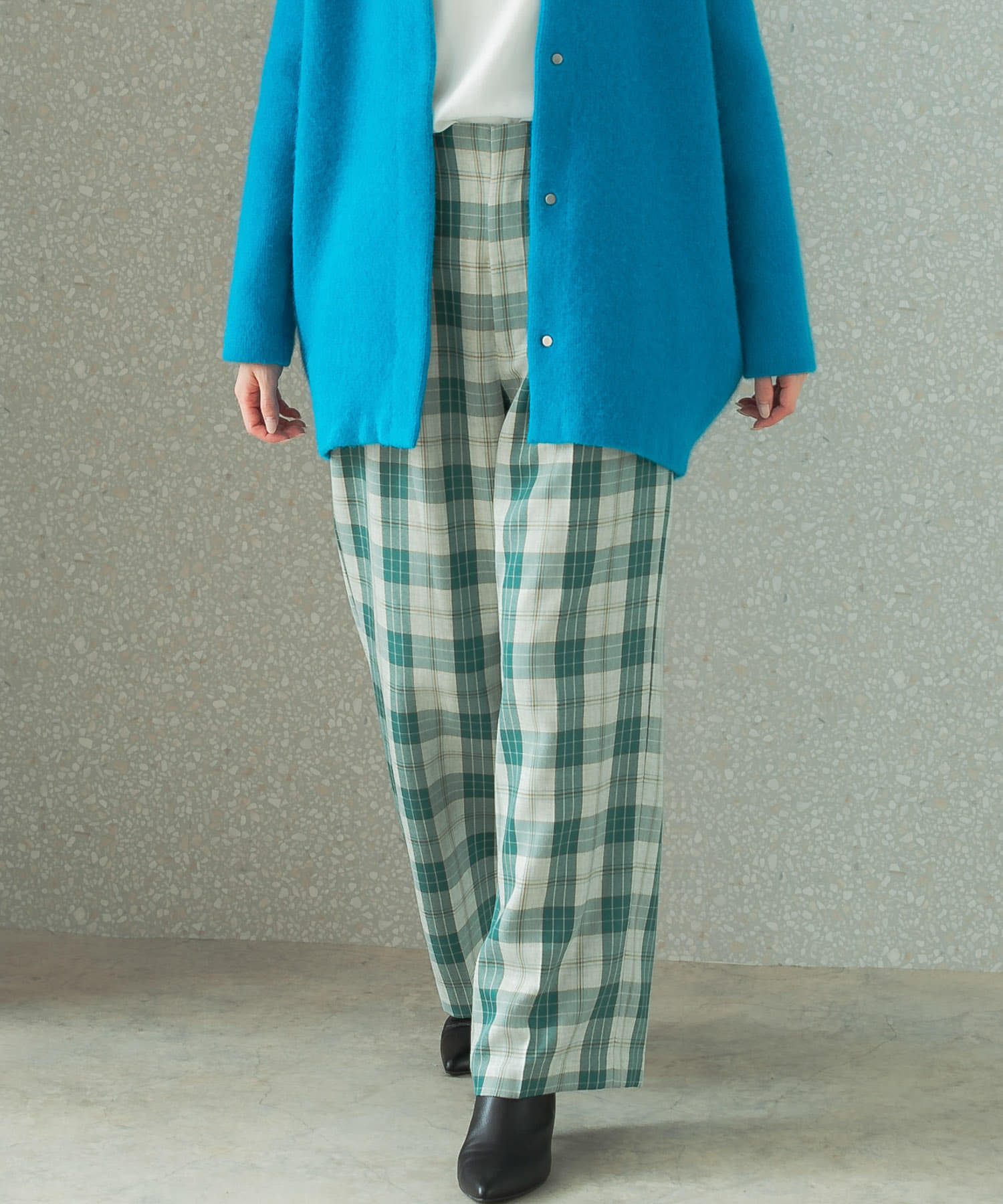 身長：165cm サイズ：38