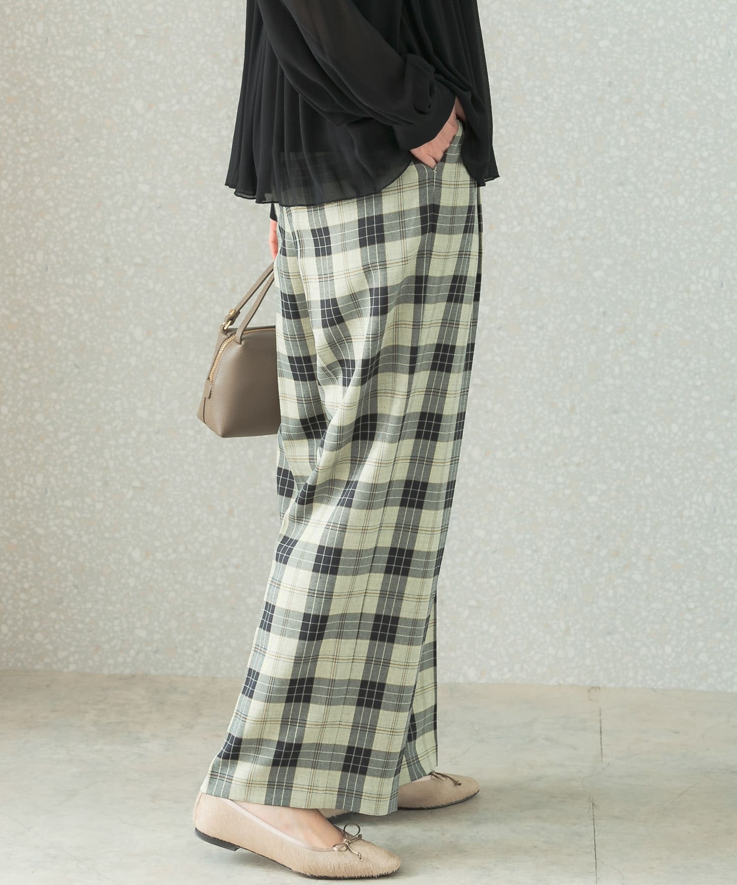 身長：165cm サイズ：38