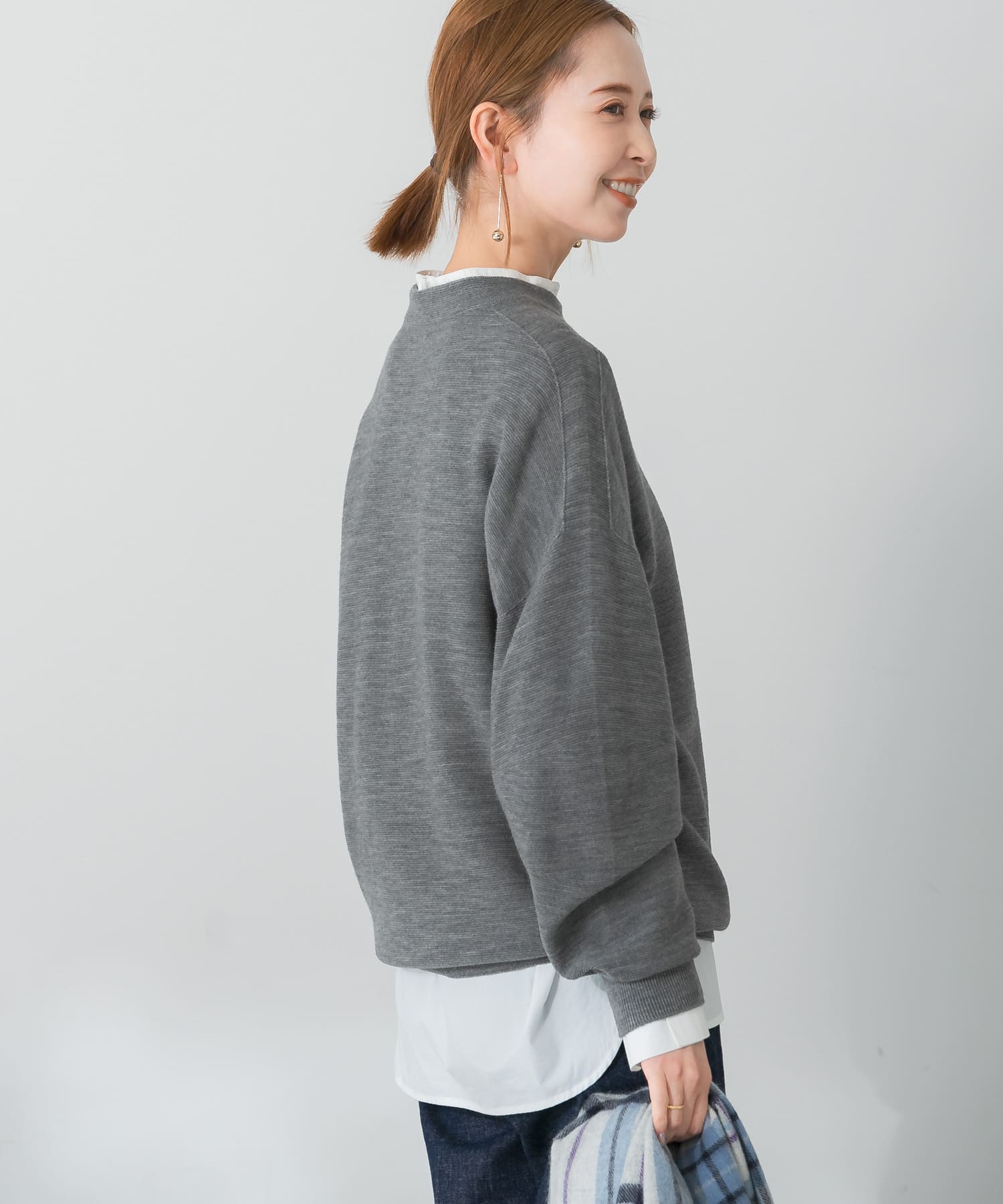 gray