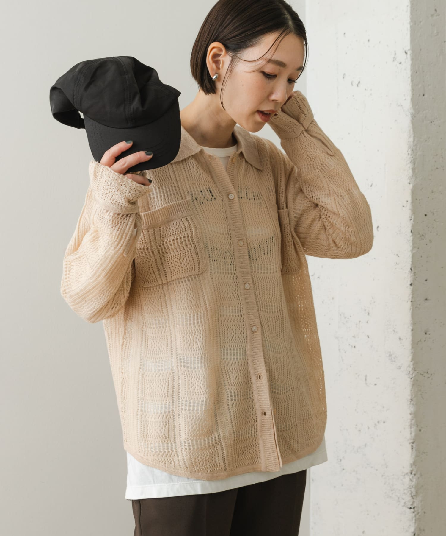 L/BEIGE