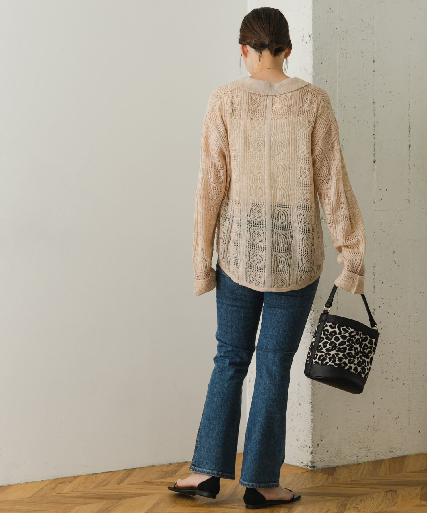 L/BEIGE