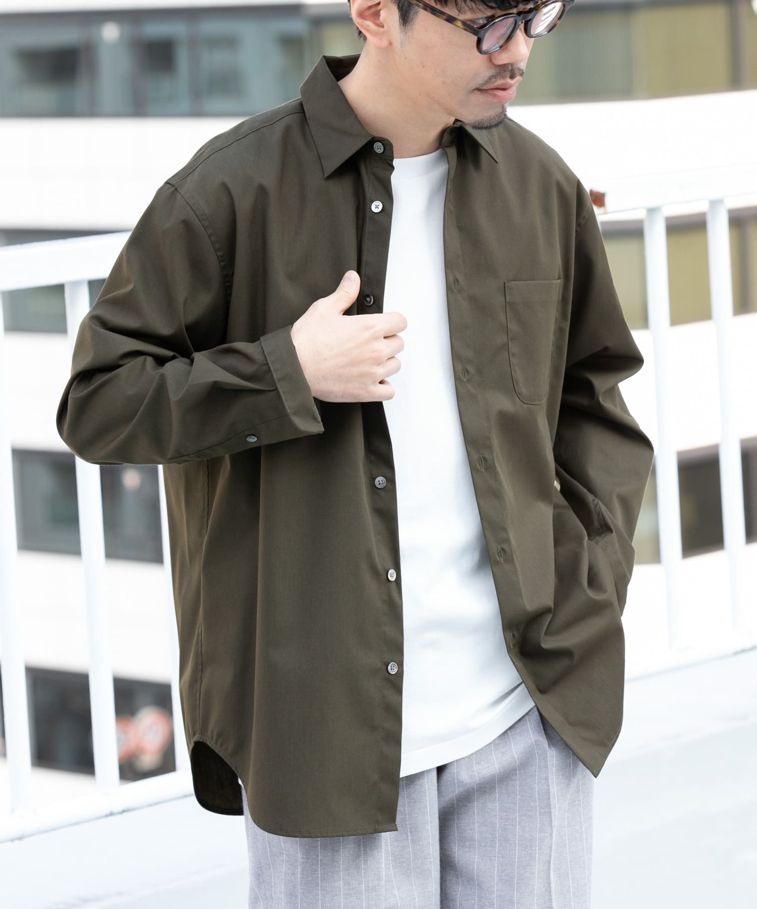 KHAKI