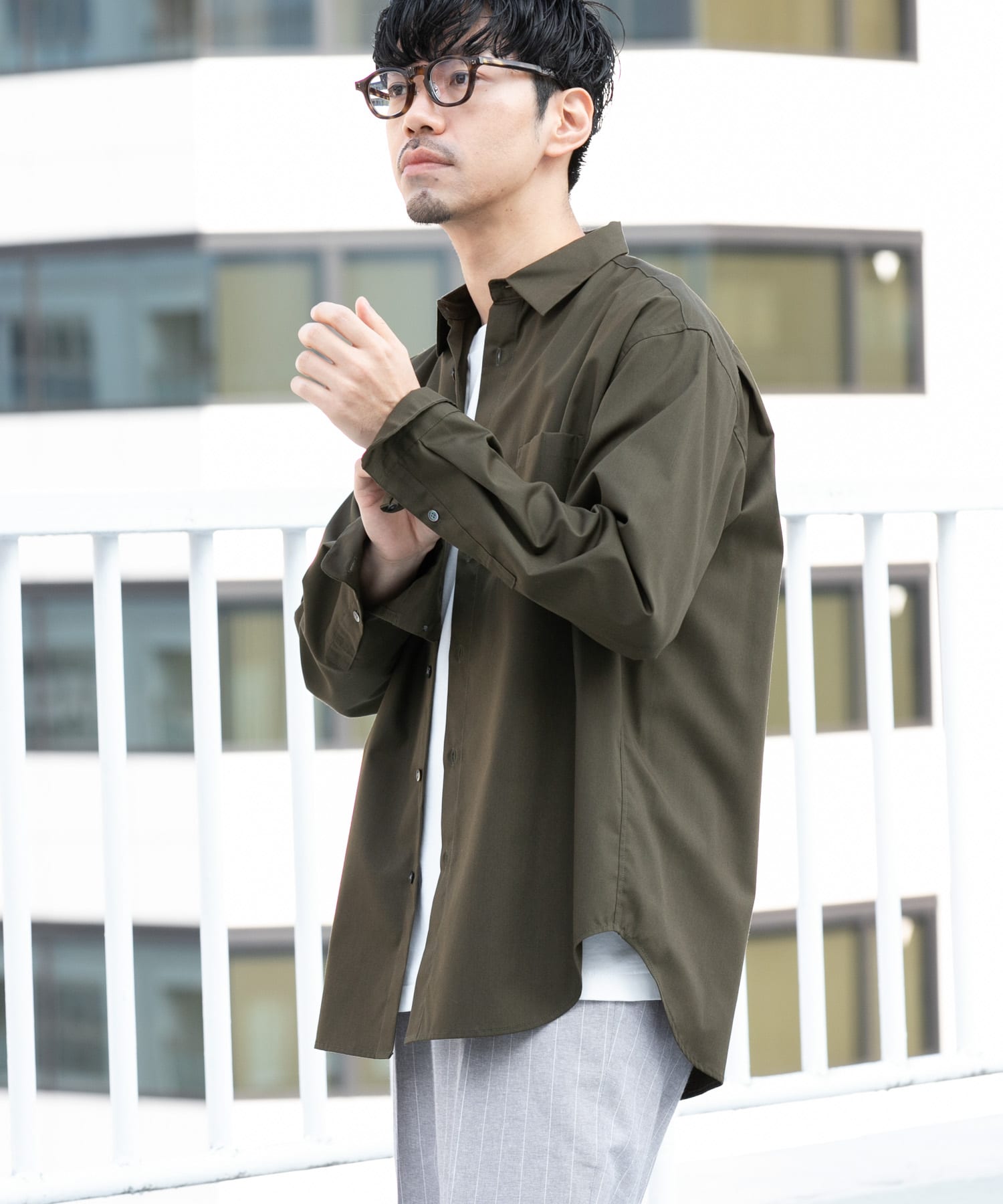 KHAKI