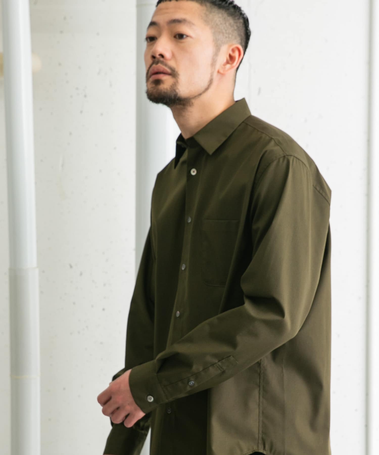 KHAKI