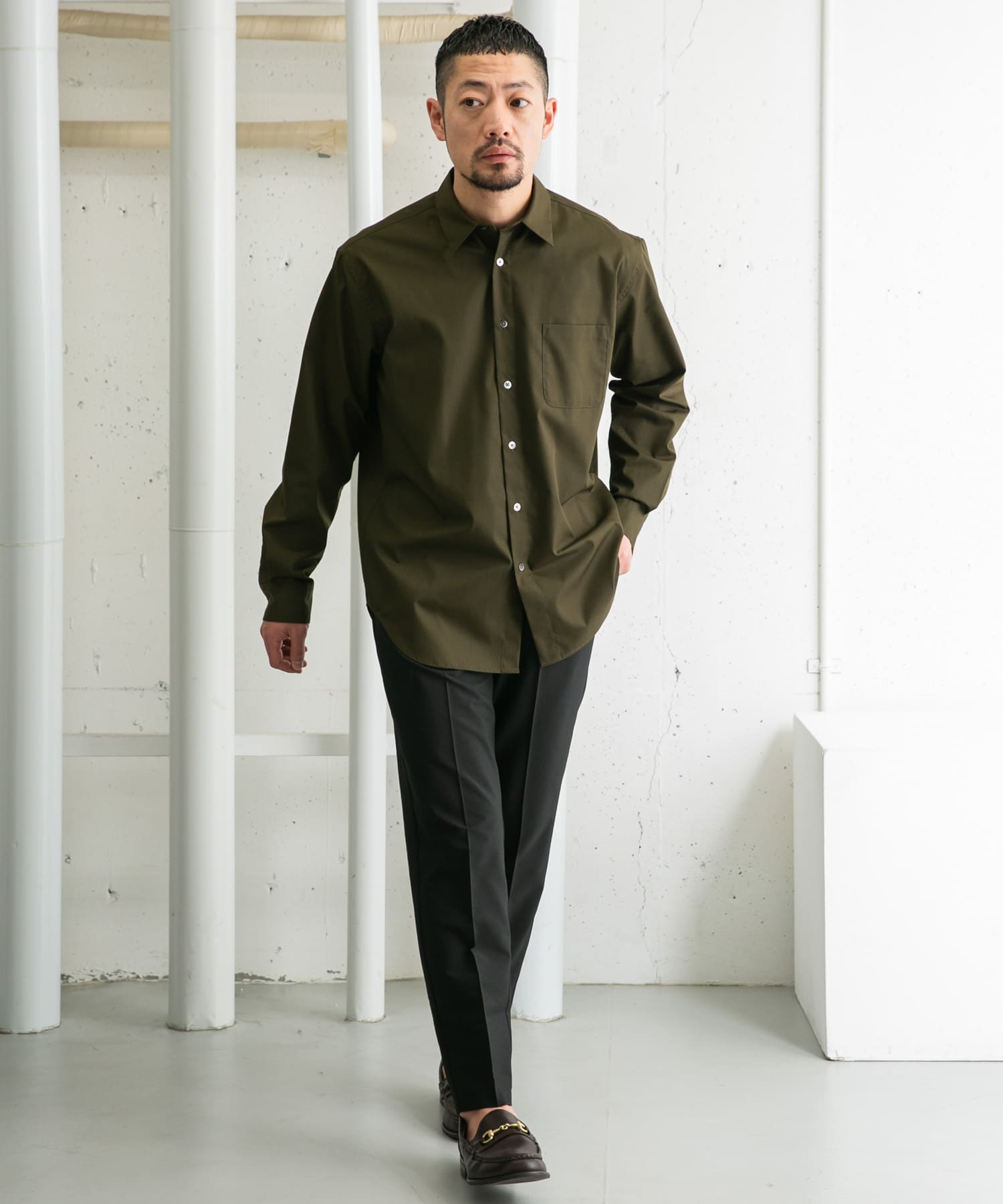 KHAKI
