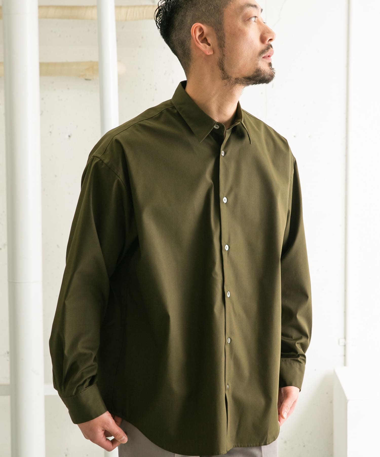 KHAKI