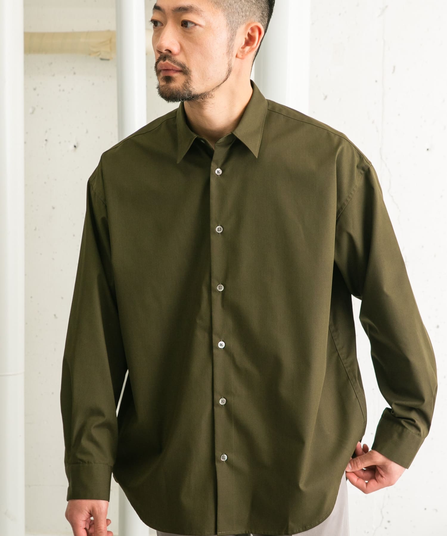 KHAKI