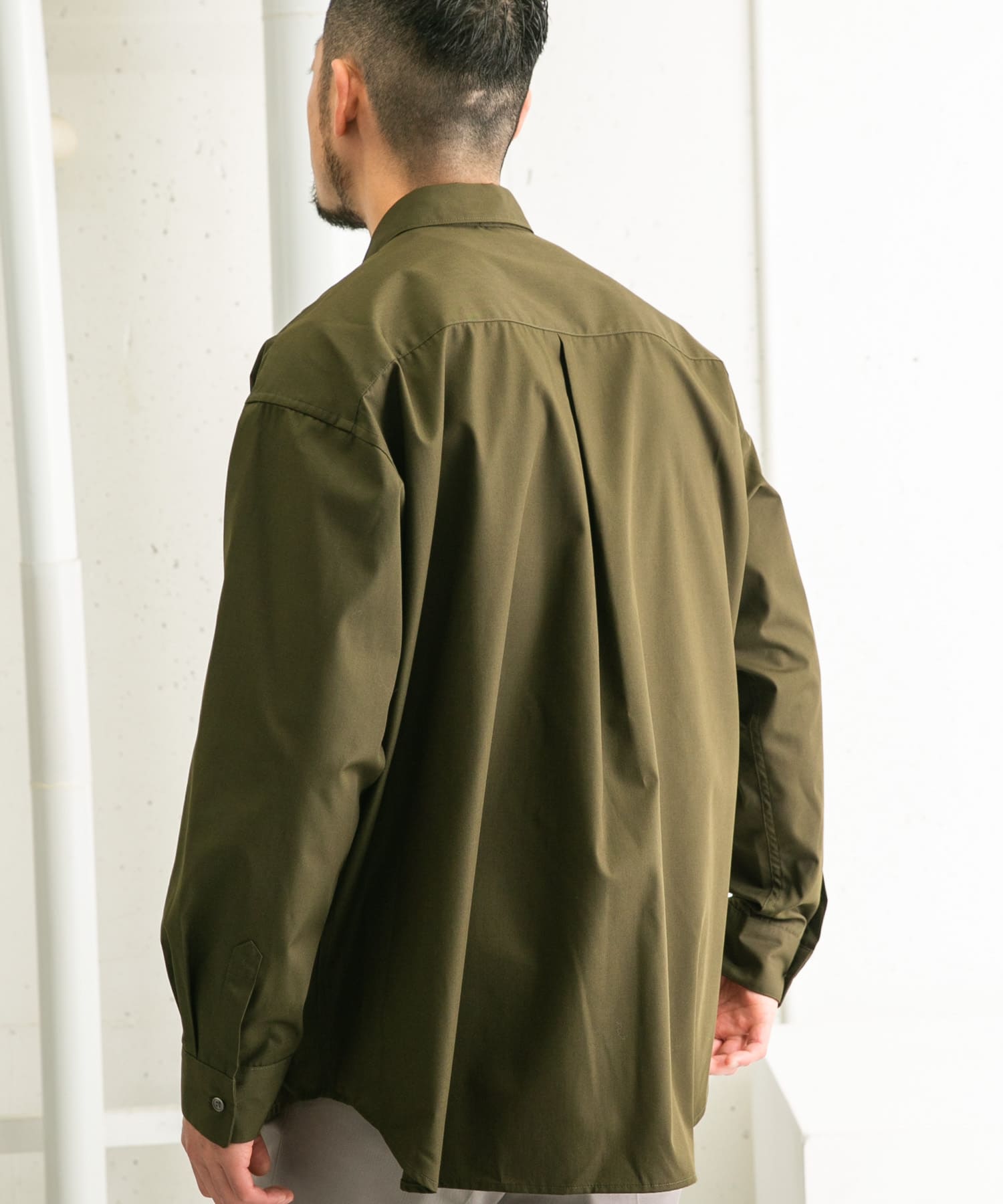 KHAKI