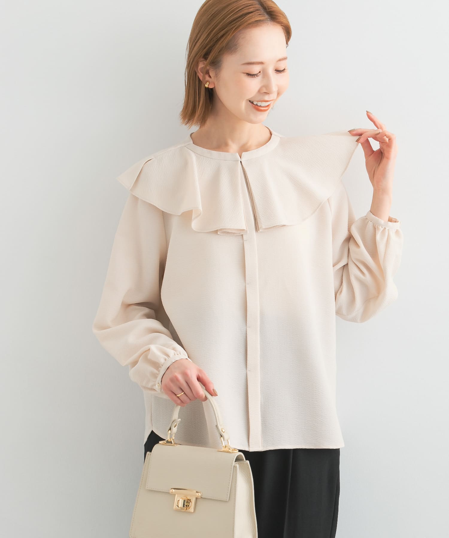 beige