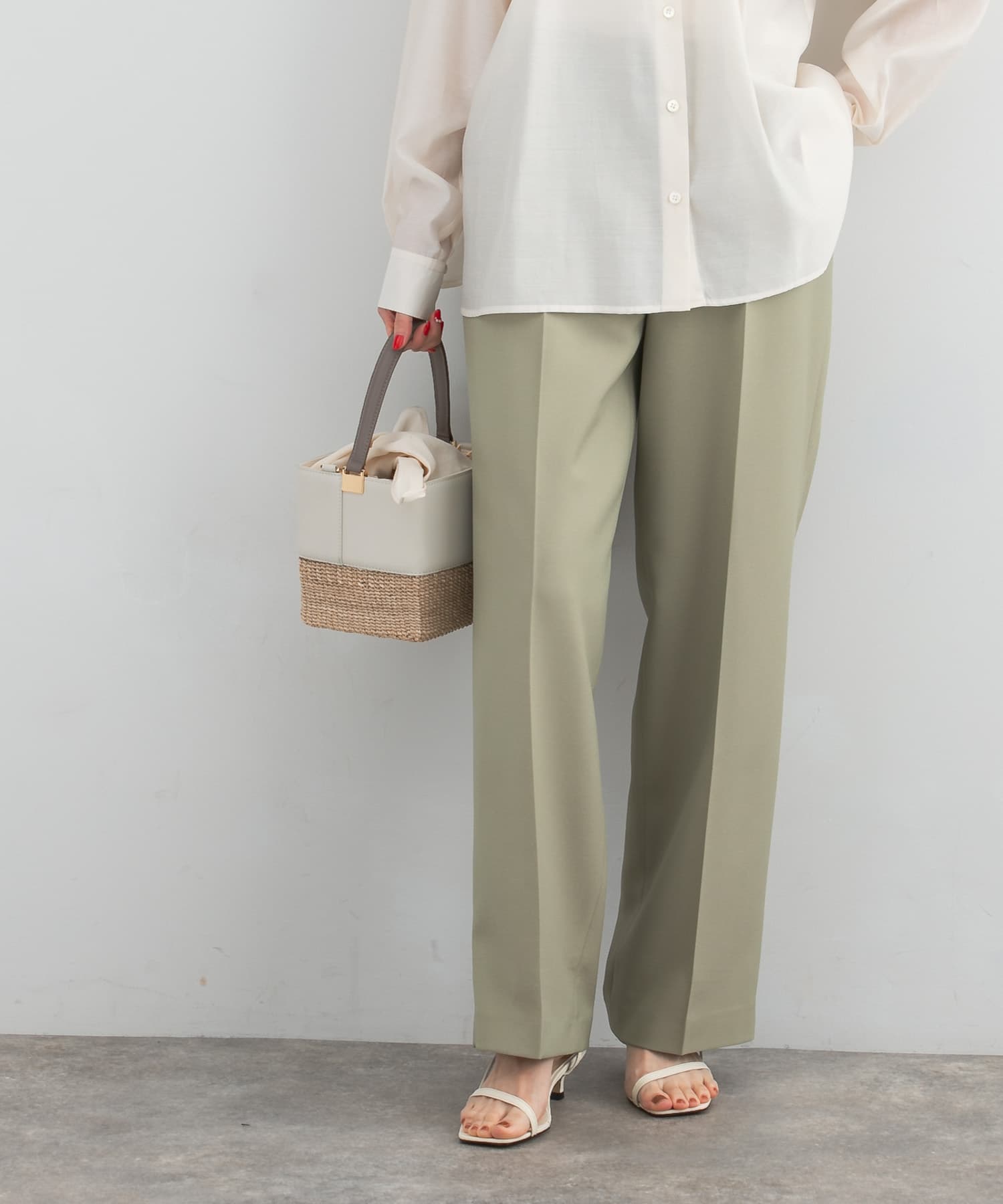 lightkhaki