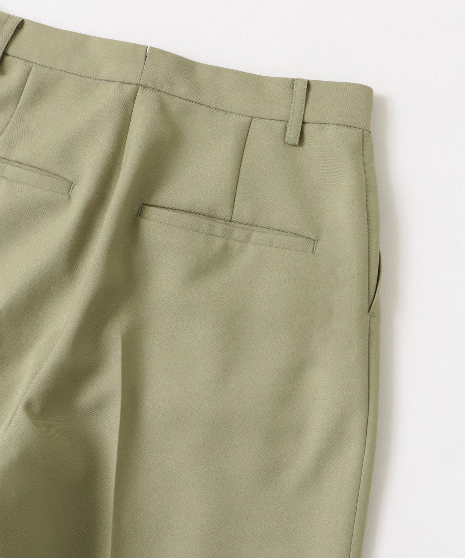 lightkhaki