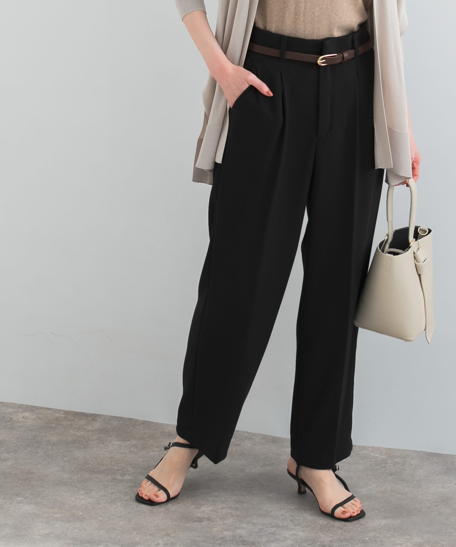 ウォッシャブルセンタープレスパンツ(36 BLACK): ボトム｜URBAN