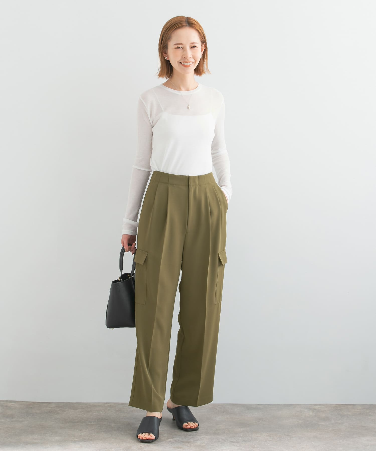 KHAKI