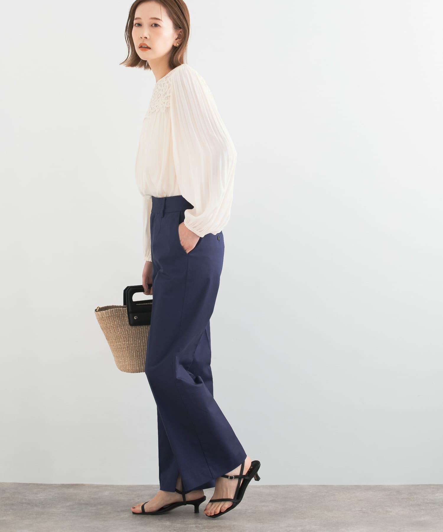 NAVY BLUE