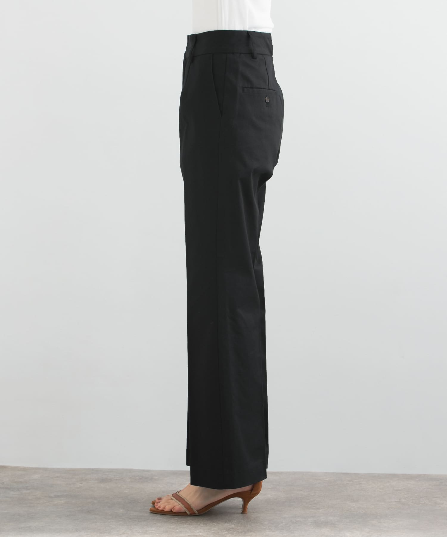 身長：165cm サイズ：38