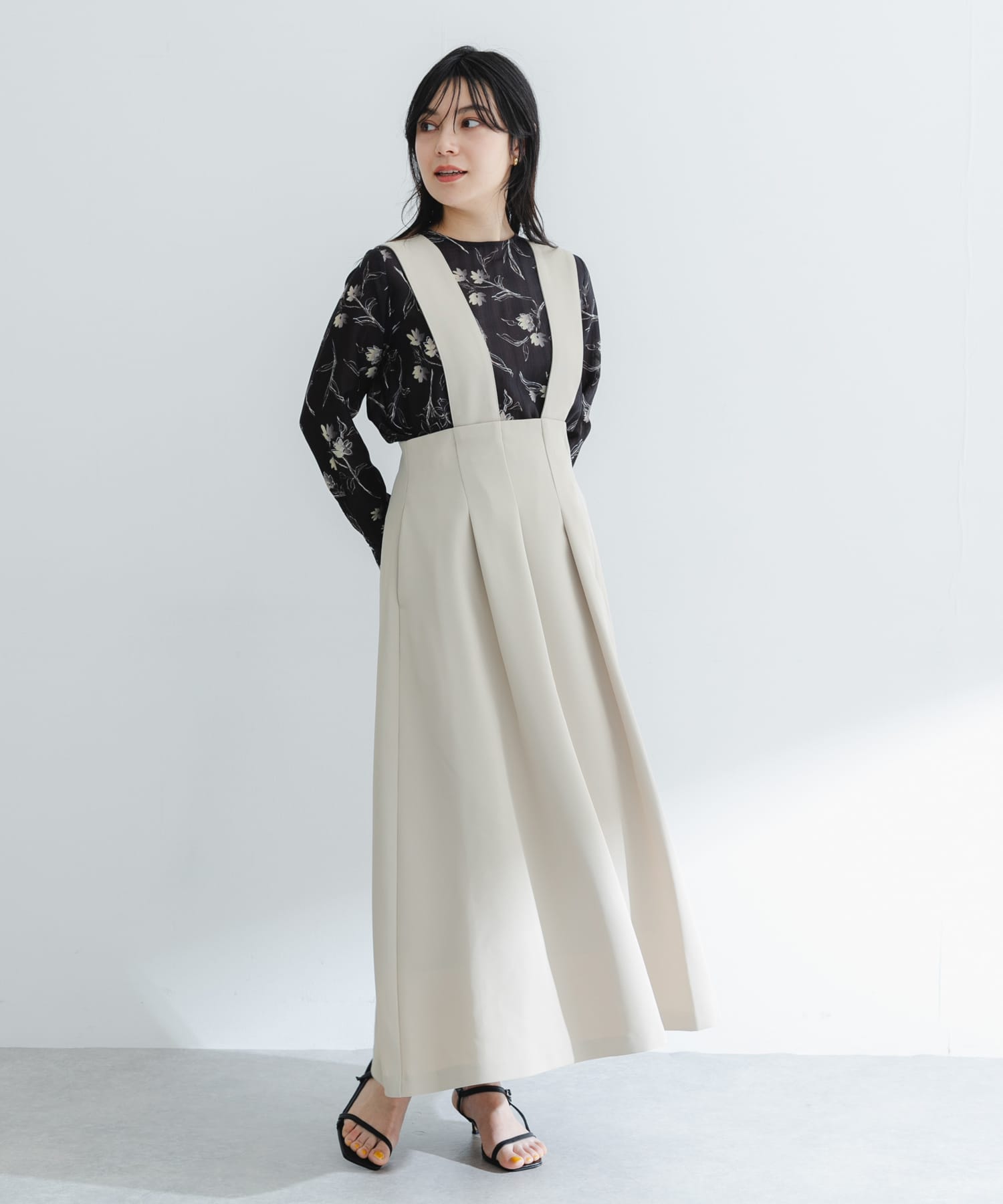 身長：165cm サイズ：38