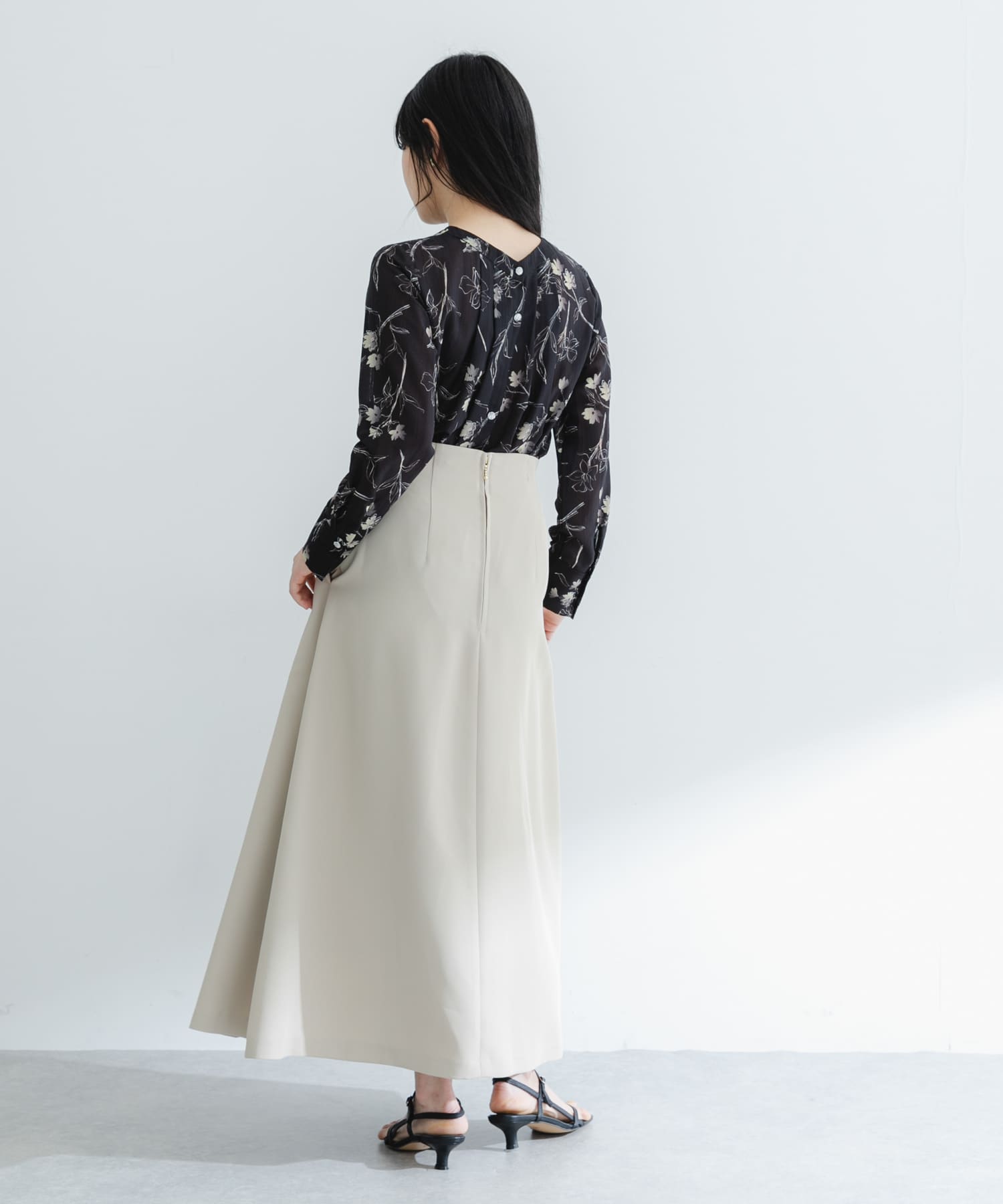 身長：165cm サイズ：38