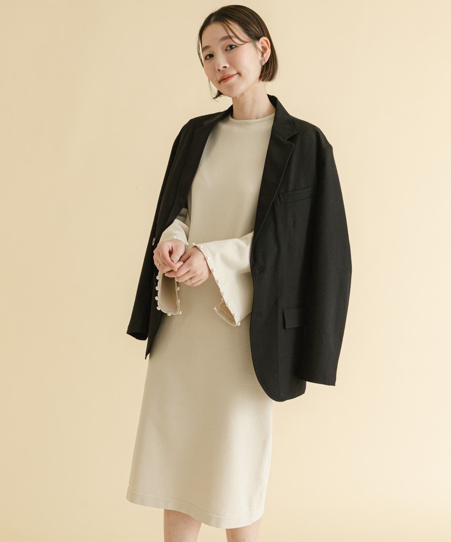 身長：164cm サイズ：38