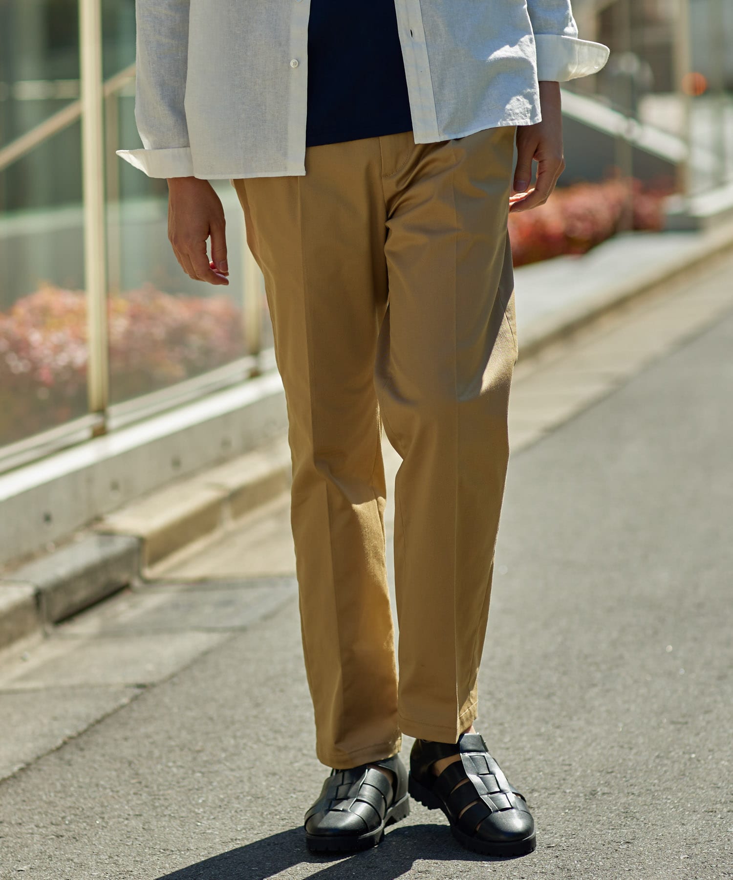 BEIGE