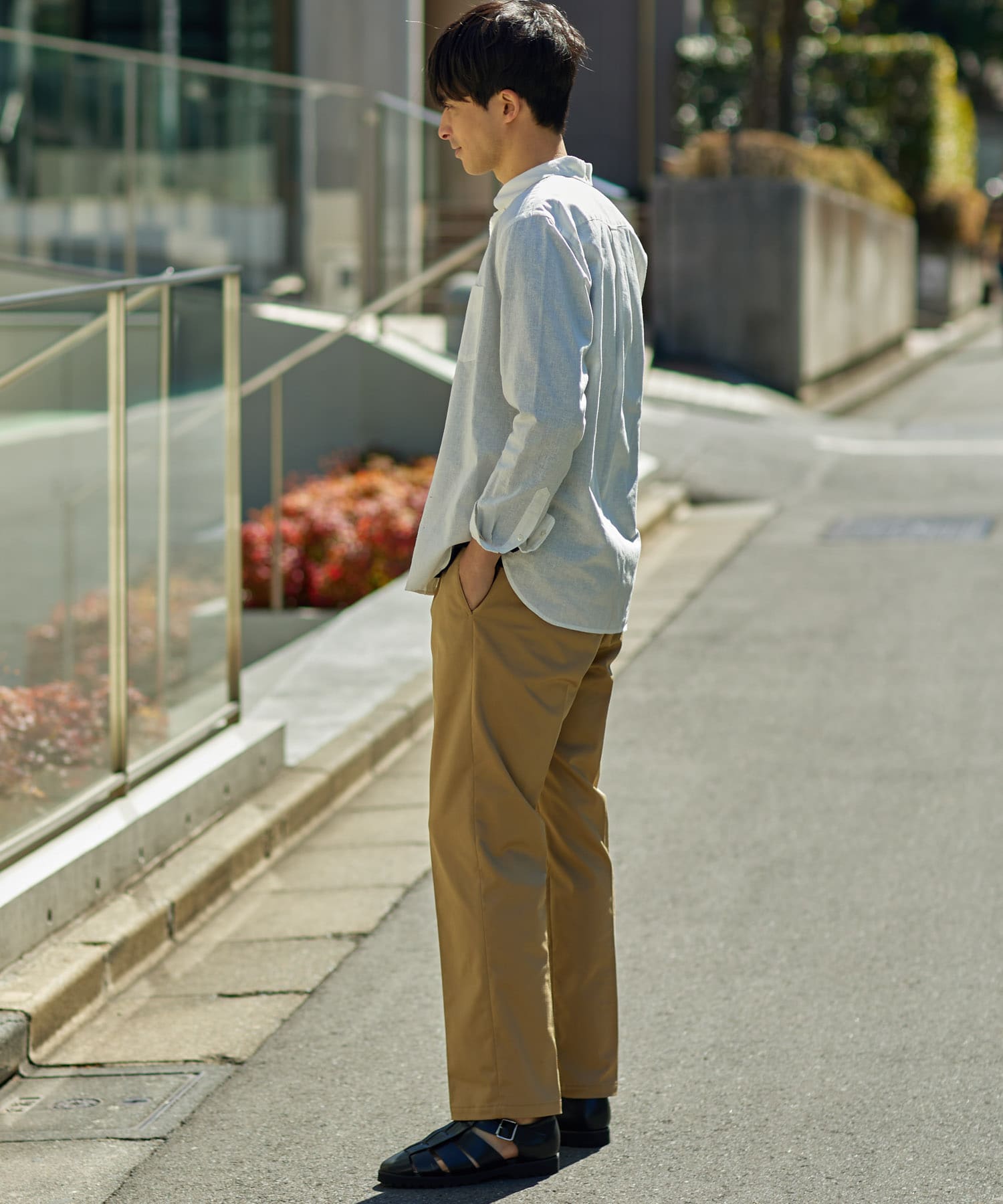 BEIGE