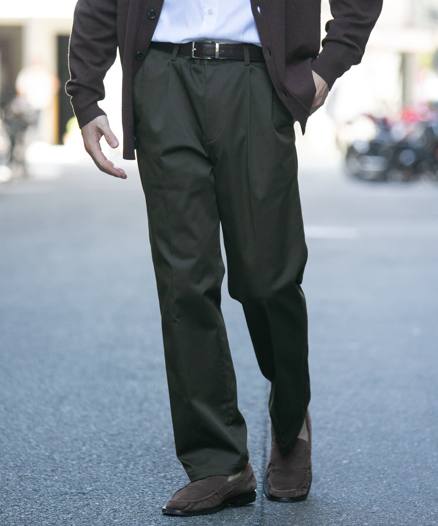 KHAKI