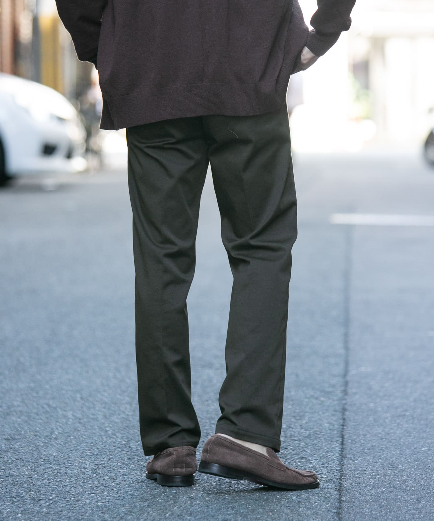 KHAKI