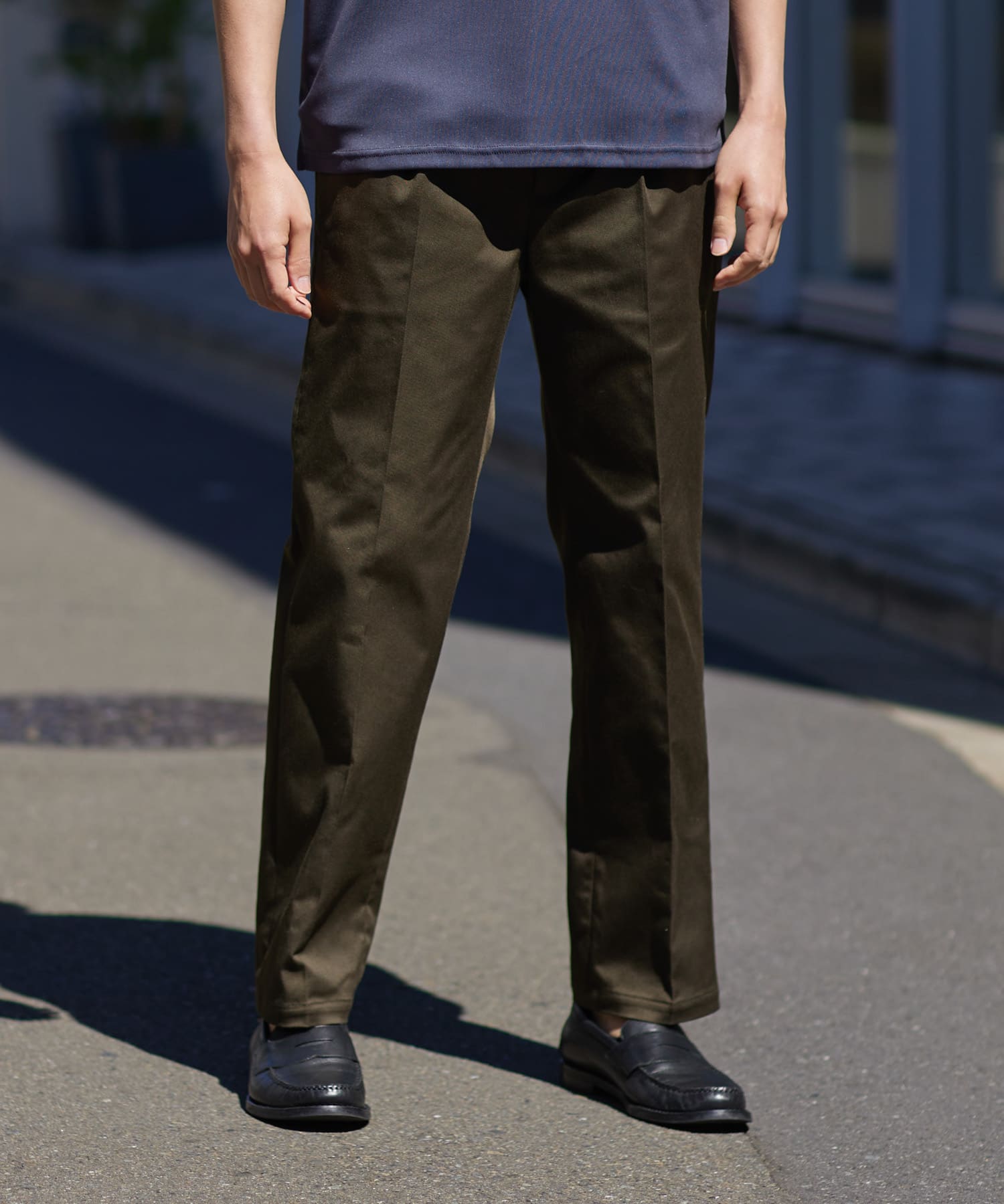KHAKI
