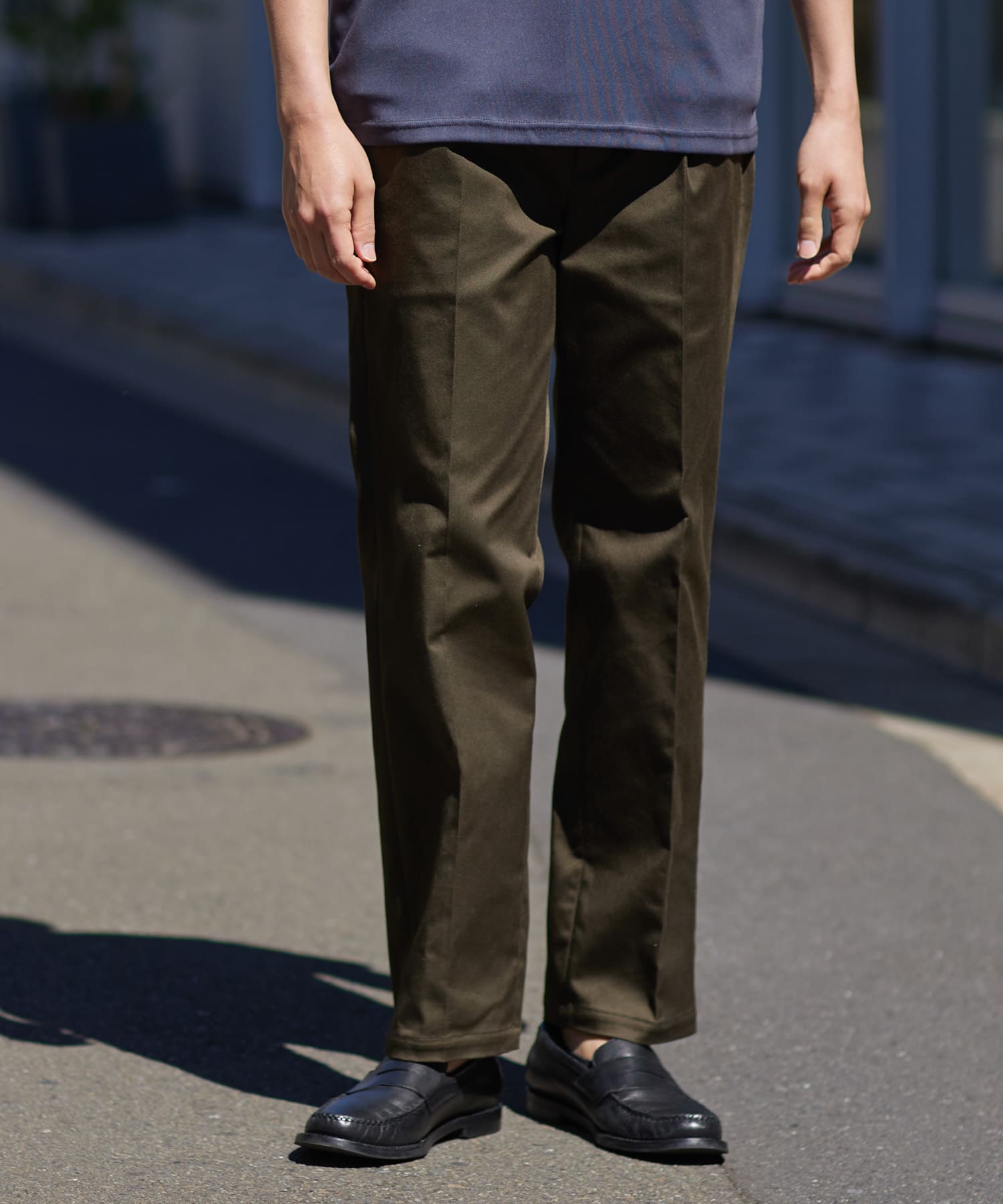 KHAKI