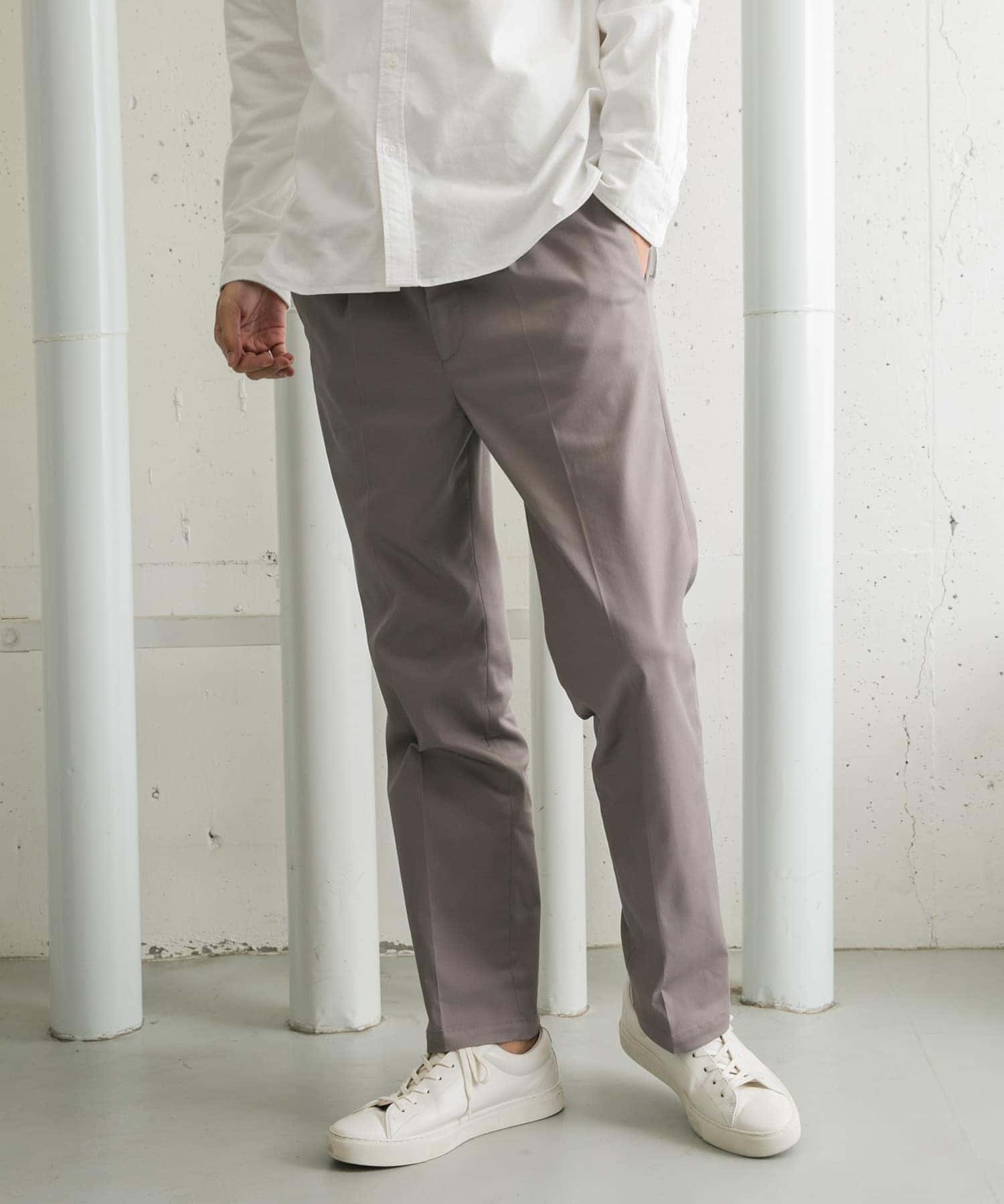 GRAY