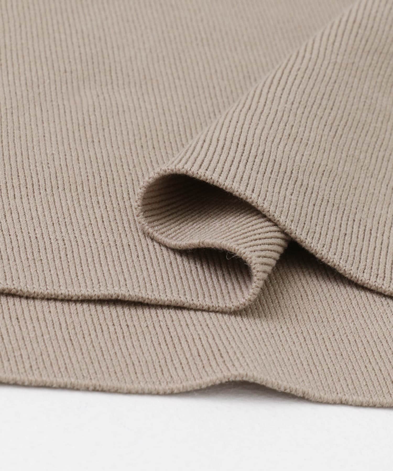 スクエアネックニットキャミソール sand FREE