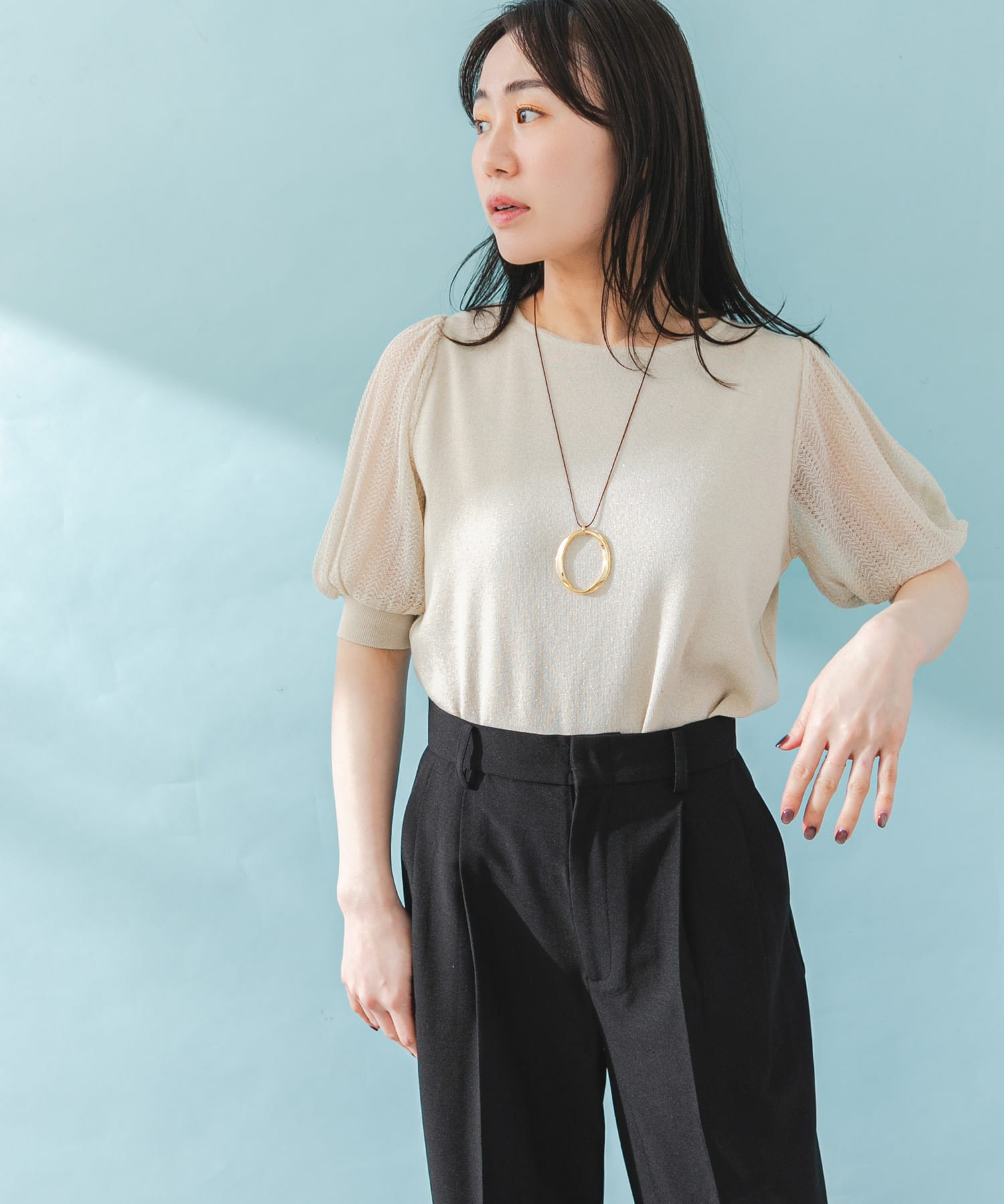 L/BEIGE