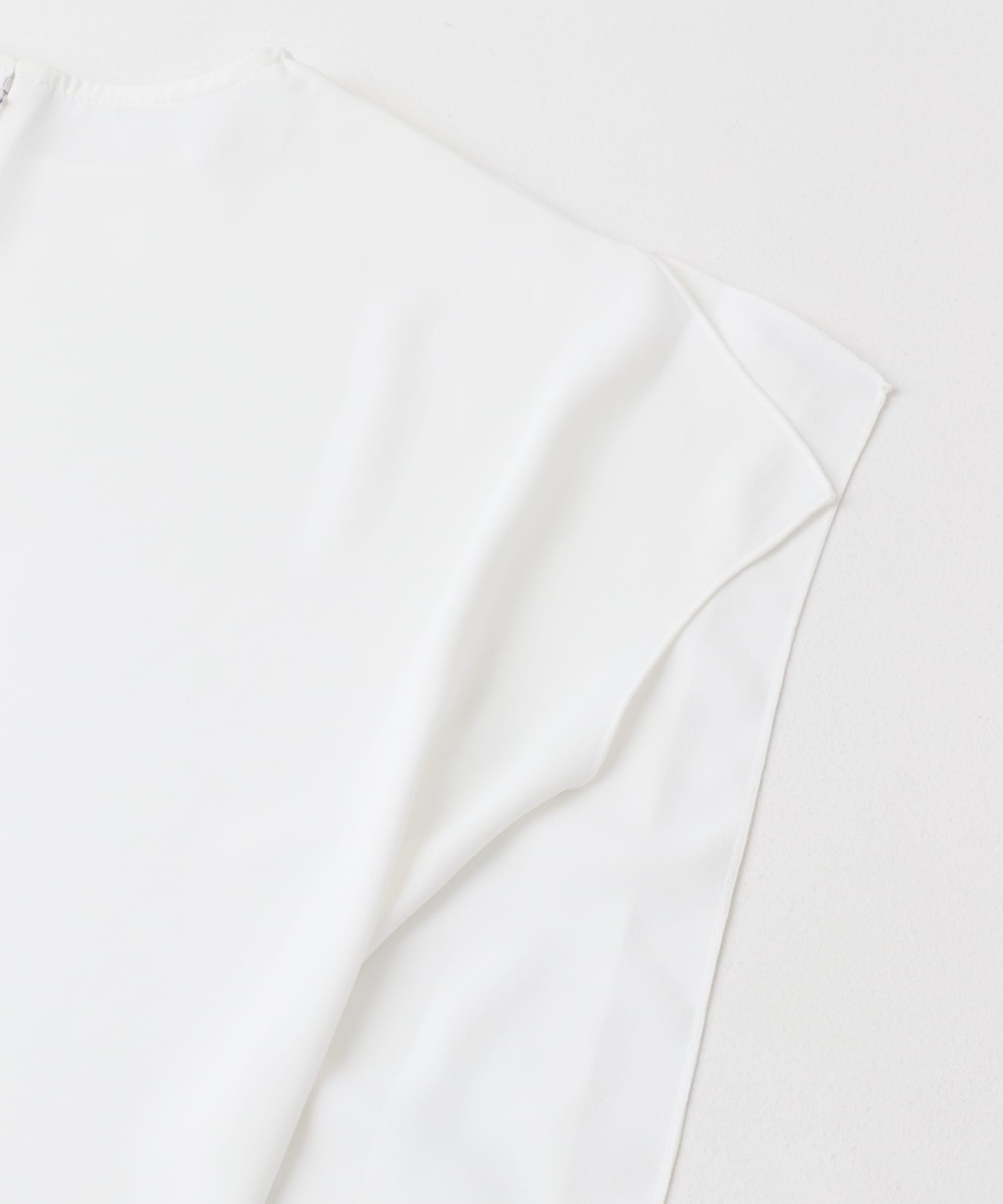サイドフレアデザインブラウス OFF WHITE FREE