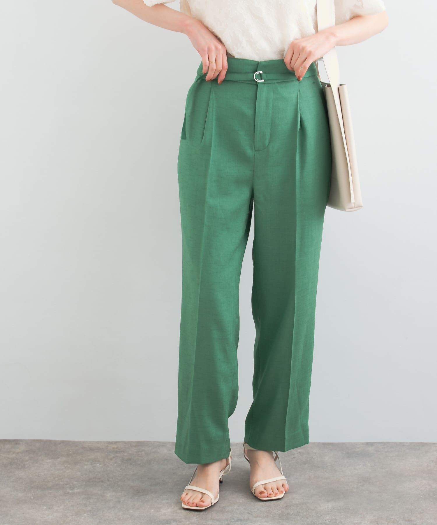 GREEN