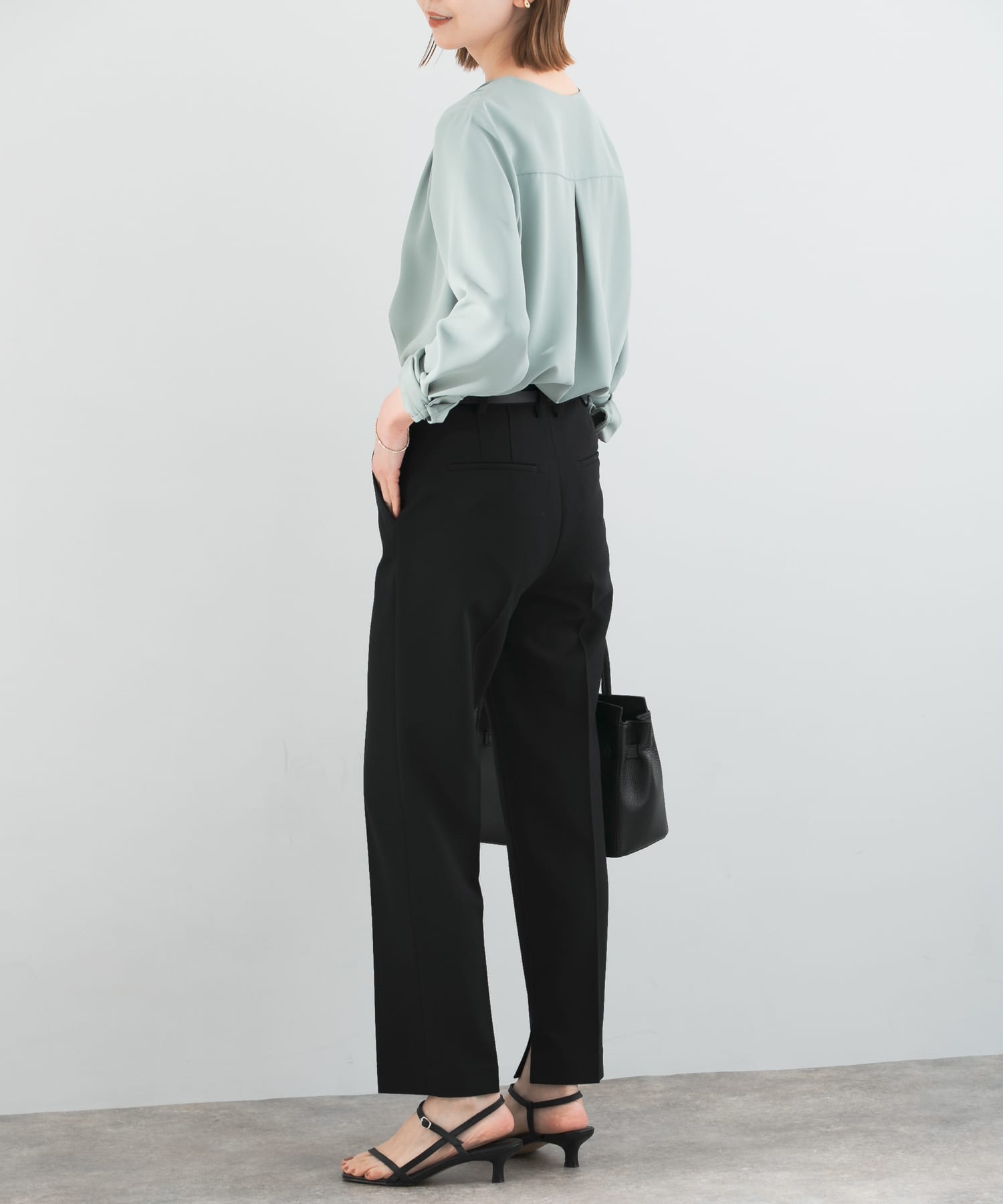 身長：165cm サイズ：38