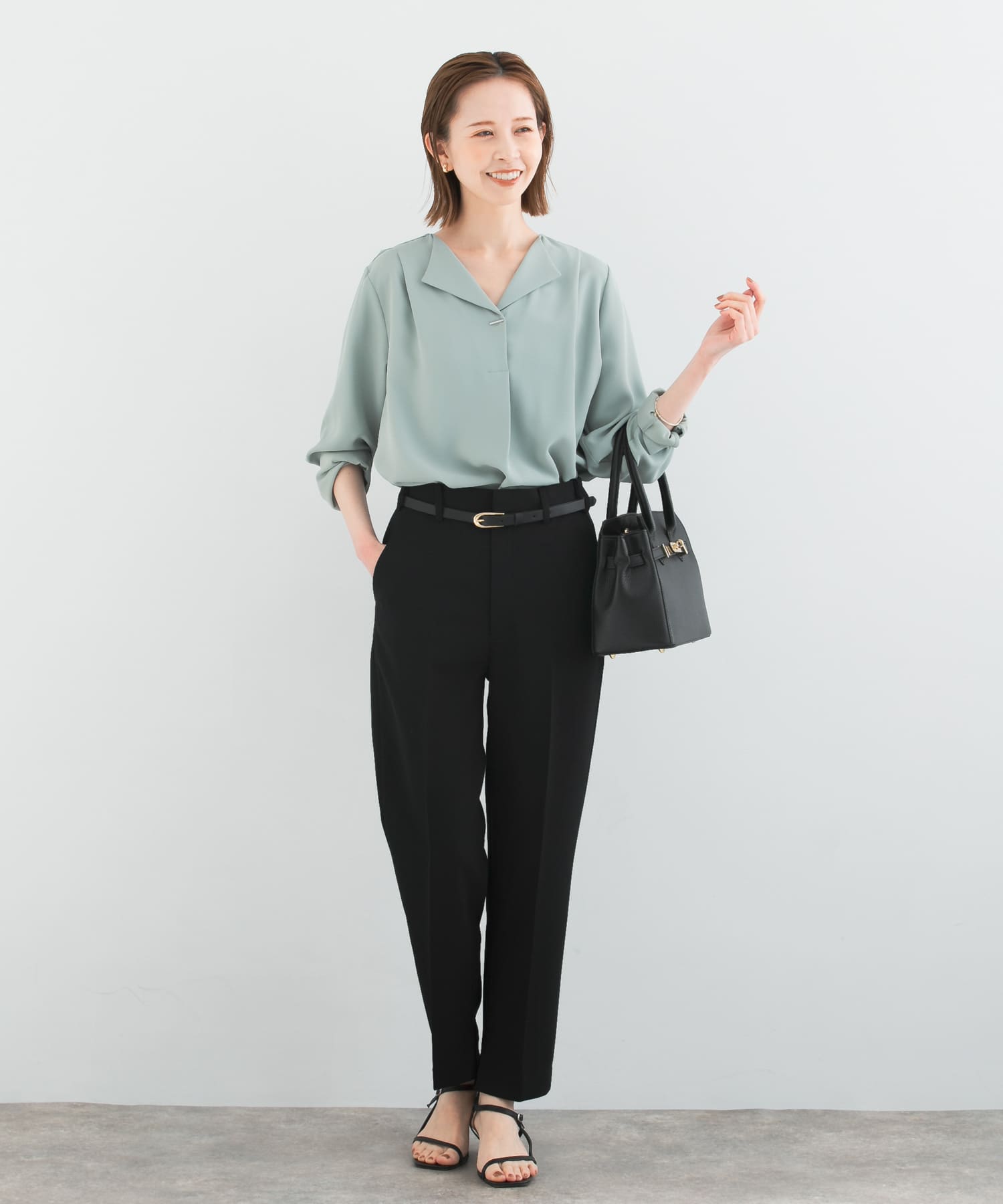 身長：165cm サイズ：38
