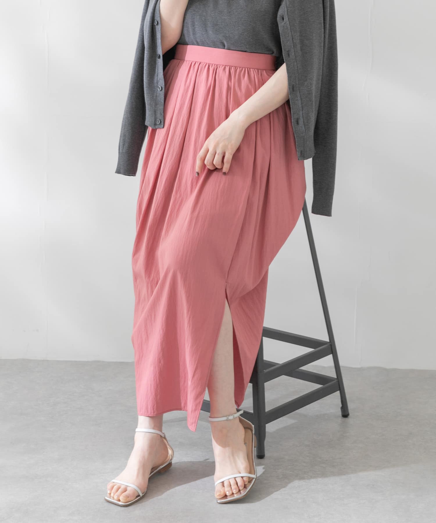 撥水UVギャザーストレートスカート